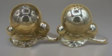 Vintage W.B. Weidlich Bros Mfg Co Salt And Pepper Shakers Silver Leaf & Berry