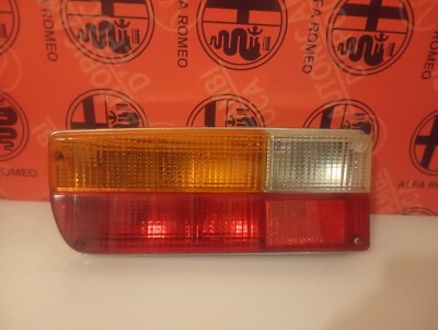 Alfa Romeo Gtv 2000 Rücklicht Blinker Rechts ALTISSIMO 32.6509 265198