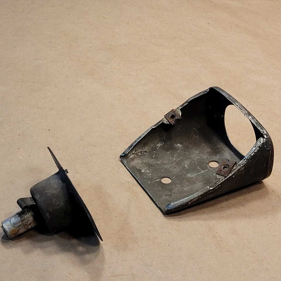 Carcasa de lámpara de reversa Jaguar XKE E-Type S1 3.8 4.2 Lucas L595 Foto 4 de 4