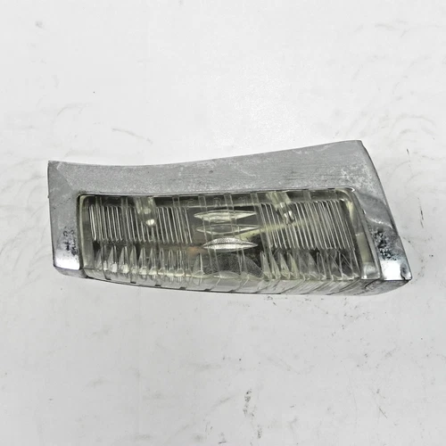 1952-1953 KAISER RIGHT COMPLETE PARKING LIGHT ASSEMBLY BEZEL + LENS NO BULB RARE