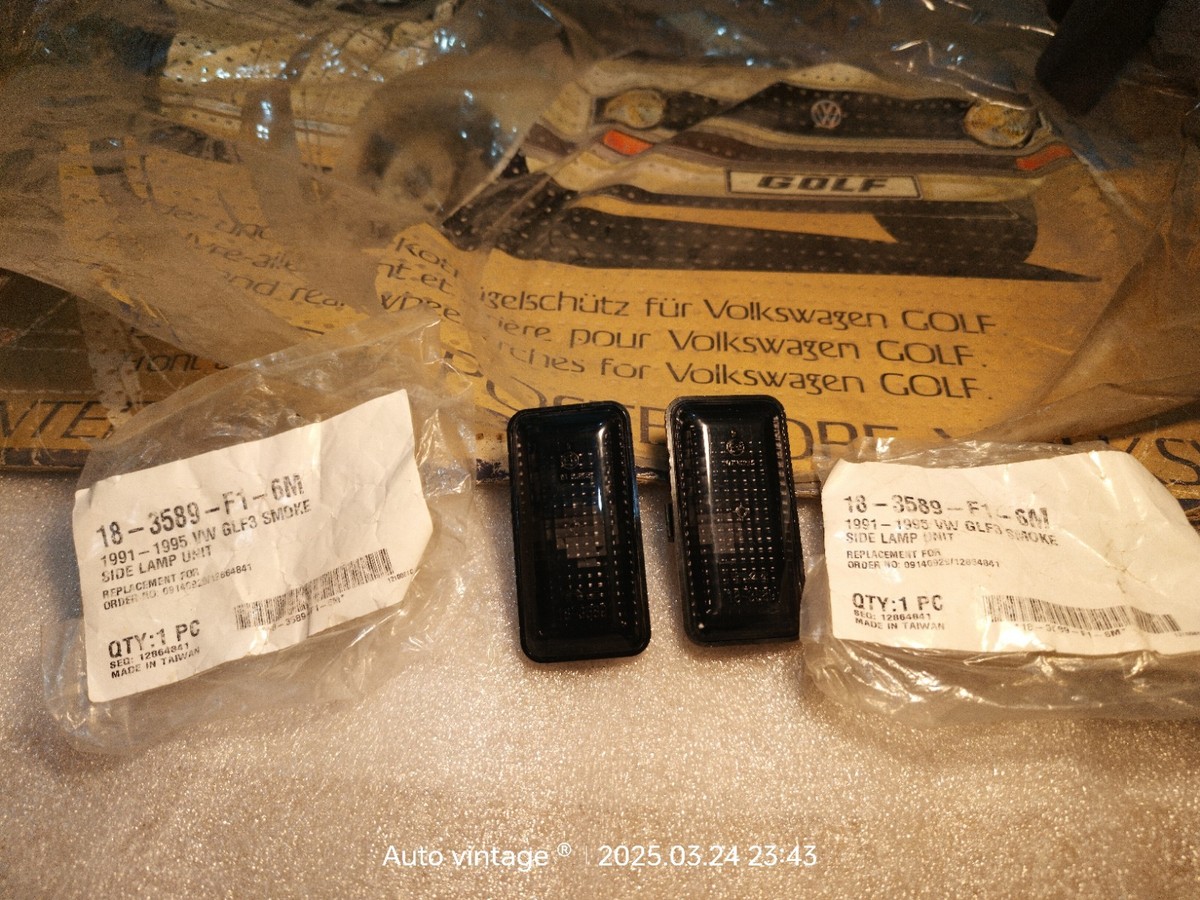 VW GOLF3 USマーカー スモーク　クリア USDM VW Golf MK3 Side Marker Indicators Limited Edition Smoked. New