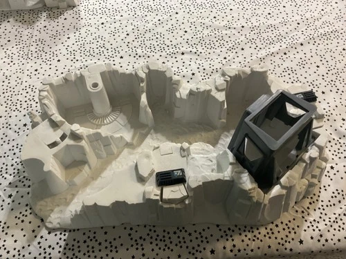 Star Wars Vintage Hoth Imperial Attack Base Playset Kenner 1980 -  item 2