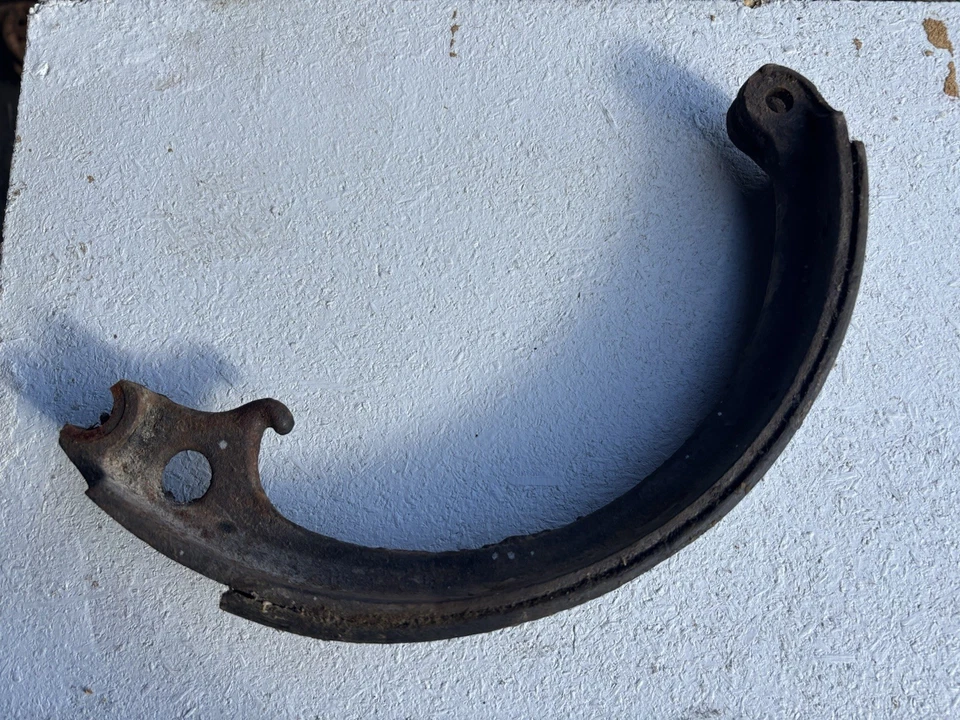 FORD MODELO TT CAMINHÃO SAPATO FREIO 1917-1927 - Imagem 2 de 4