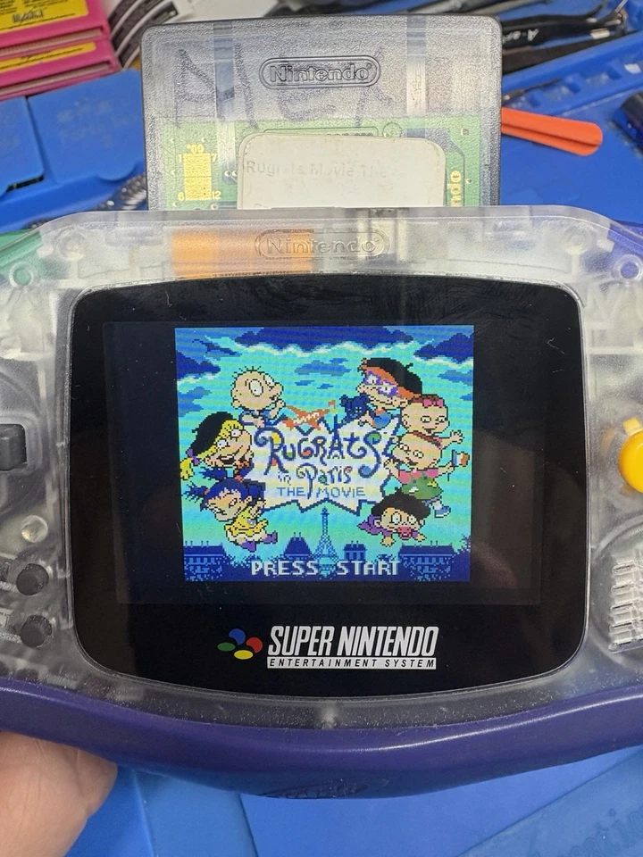 Rugrats in Paris: The Movie (Nintendo Game Boy Color, 2000) solo cartucho Foto 3 de 3