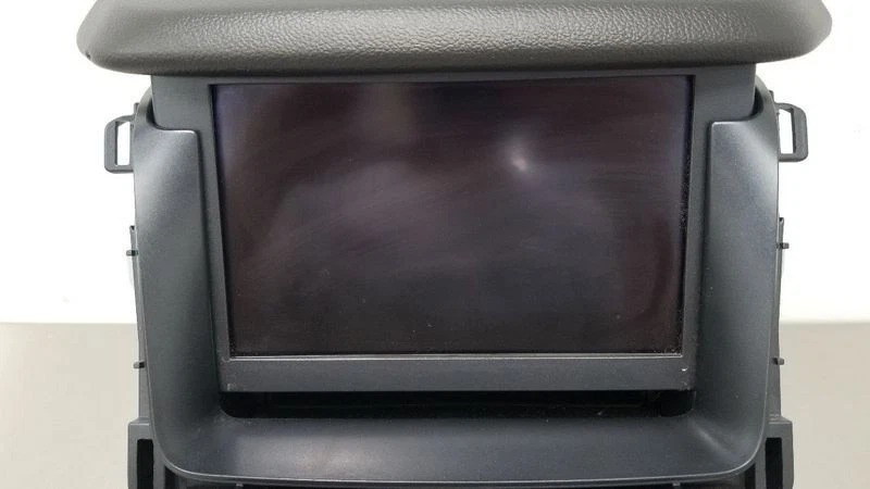 2017-2020 Chevy Tahoe Suburban 1500 Radio Control Panel With Display Screen OEM Foto 4 de 4