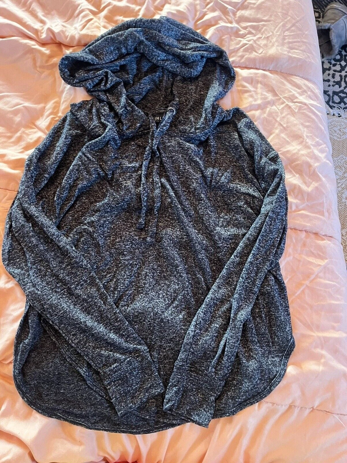 Athleta Hooded Sweatshirt Womens Size S Gray Hoodie Athletic Athleisure Gym