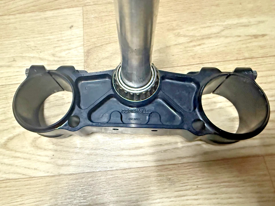 KTM 125 250 350 450 SX SX-F XC-F 2010-2012 vástago de dirección abrazadera triple inferior Foto 3 de 4