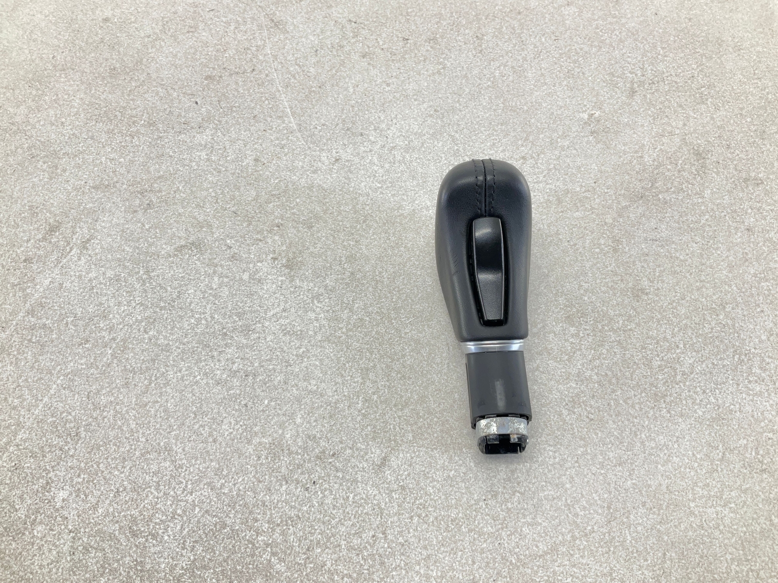 17-20 MASERATI Levante Console AT Floor Gear Shifter Knob CM