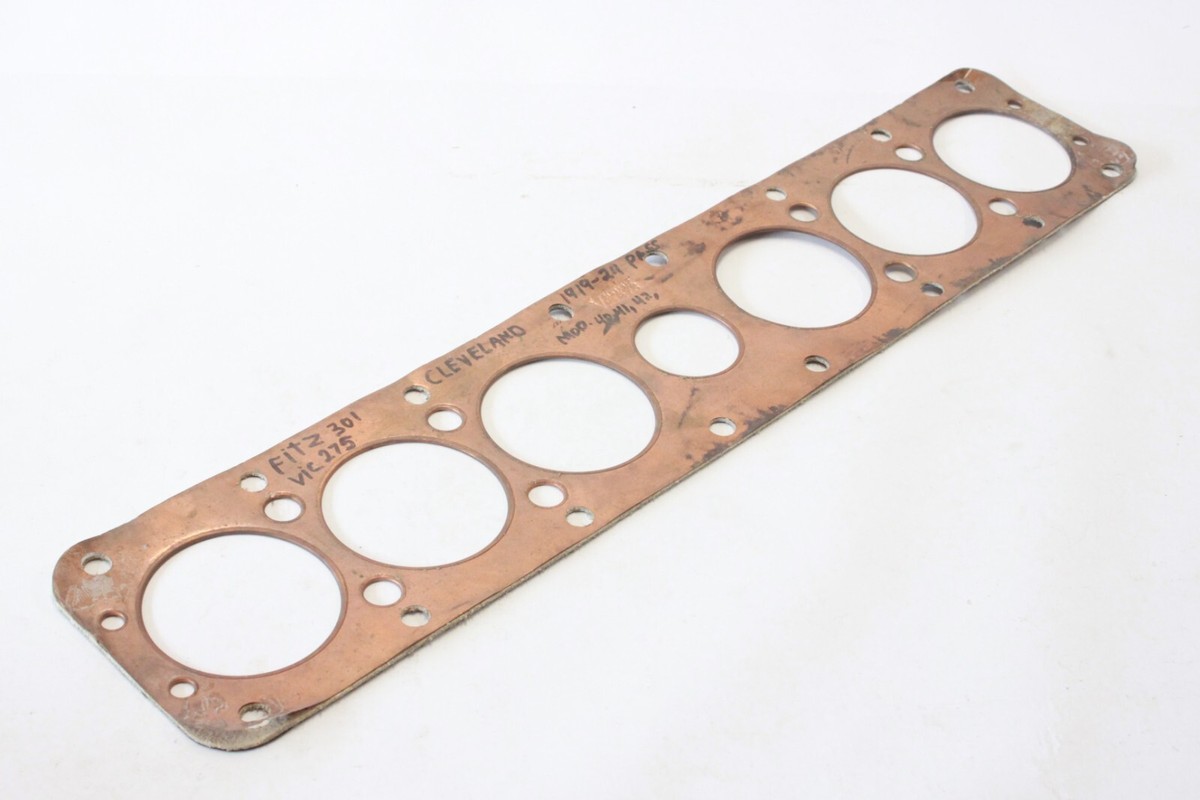 NOS 1919-27 Cleveland 40 41 42 6 Cylinder Engine Copper Head