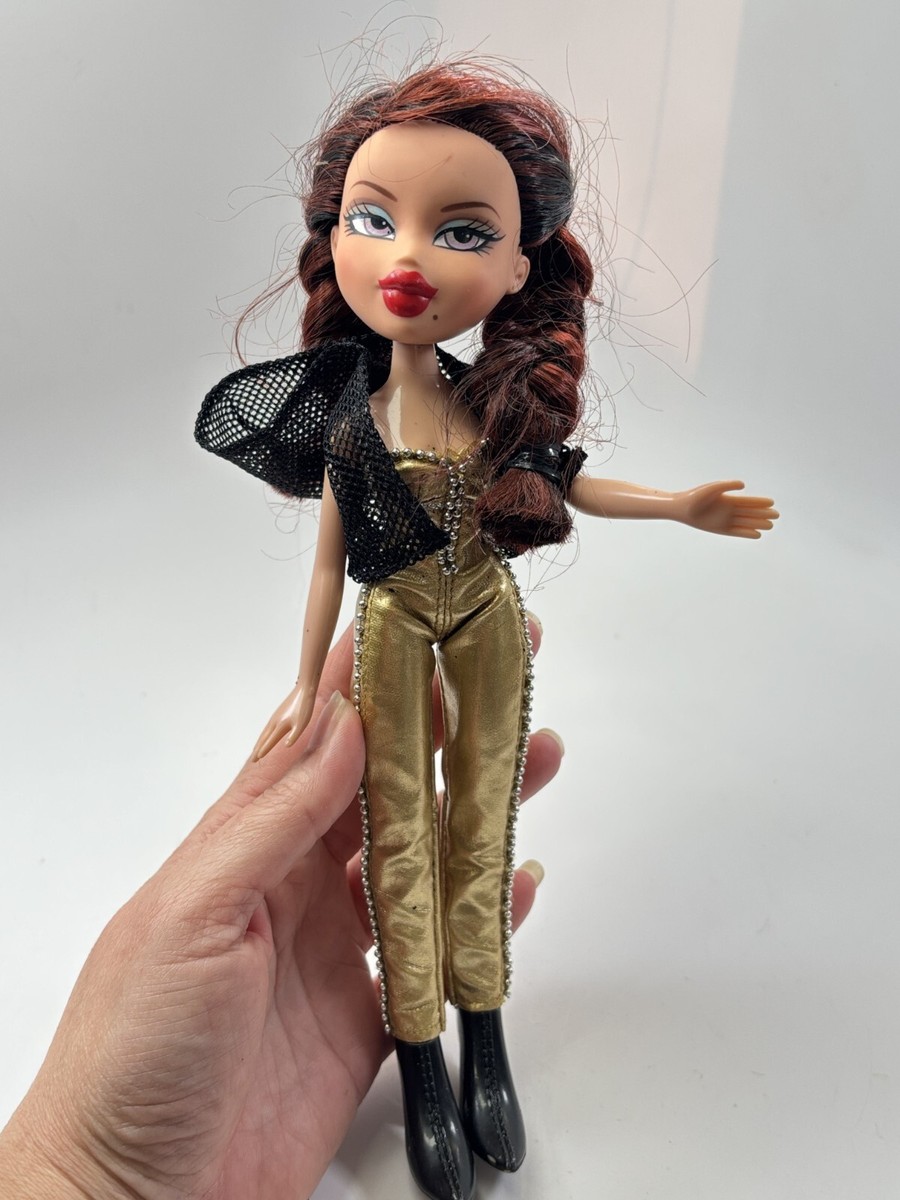 Bratz Play Sportz Kickin' Karate Roxxi twinz doll braided hair