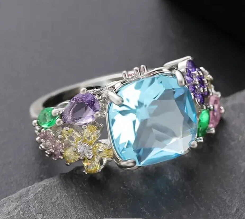 Silver Plated Blue Topaz Simulated Women’s Flower Cluster Ring Size 7 4️⃣ - Image 3 of 4