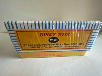 Coffret Anniversaire Dinky Toys 75 Ans - Fourgon Peugeot D3A Et Citroën H, échelle 1:43, Série Atlas