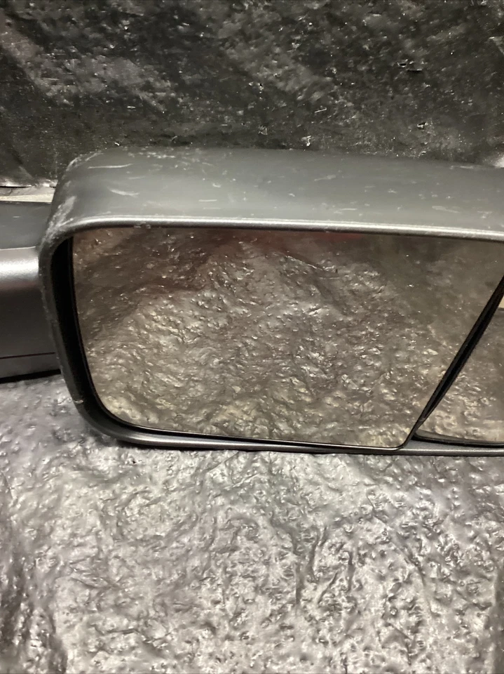 Espejo retrovisor de remolque MOPAR GENUINO para Dodge Ram 1500 2500 3500 10-12 pasajeros 55372072ae Foto 3 de 4