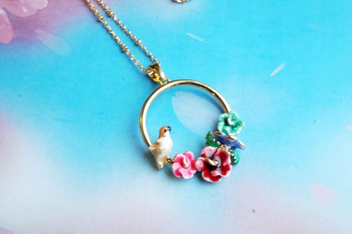 Cute robin bird necklace for women Bill Skinner - Bild 4 von 5