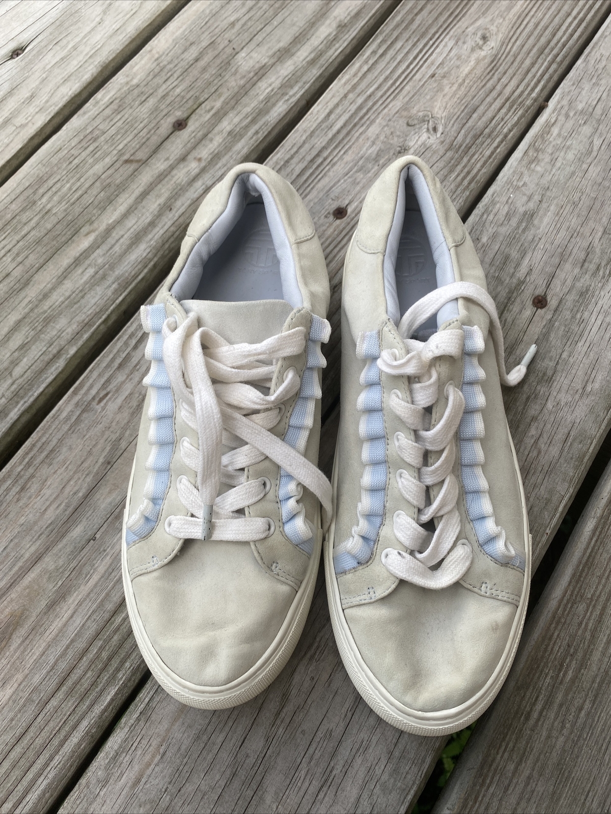 TORY BURCH SPORT Size 10 Ruffle Sneaker white,baby blue.47040