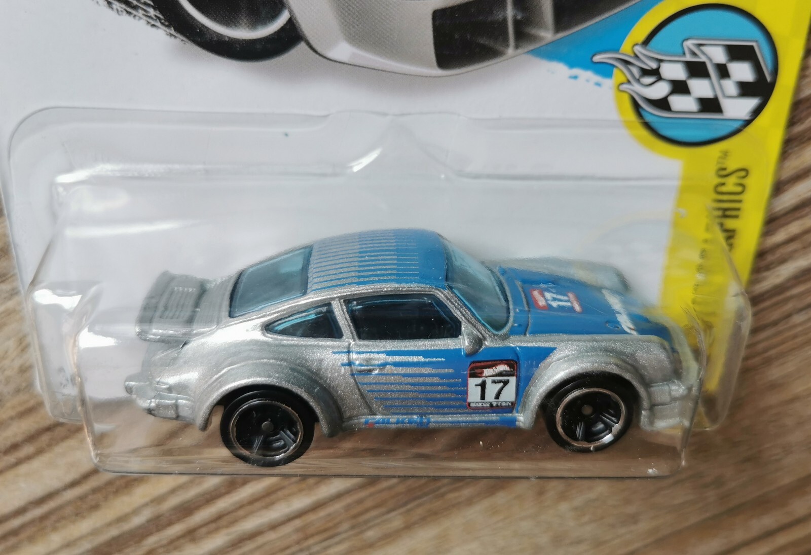 Picture 58 of 130