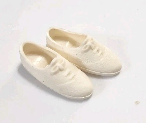 IDEAL TAMMY WHITE OXFORD SHOES VTG 1960s MADE IN HONG KONG DOLL SHOES