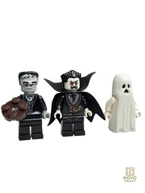 Lego Monster Fighters 10228 Haunted House WITH EXTRA Minifigures Lot +Manuals