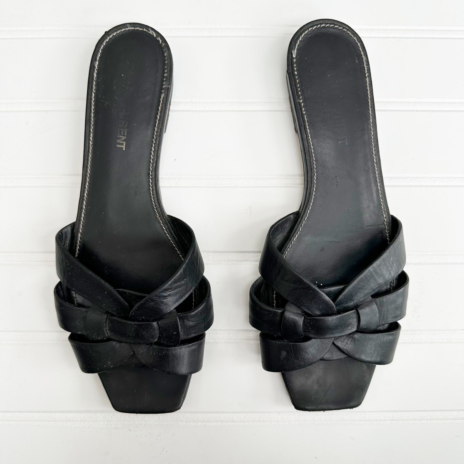 Saint Laurent Tribute Sandalo Flat Mules Nero Slides Pelle Liscia