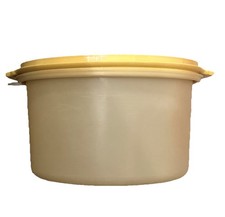 Vintage Harvest Gold Tupperware 12  Cake Cookie Pie Keeper Carrier With Lid