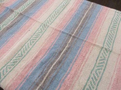 Vintage Mexican Blanket, Sarape, Throw, Rug, Pastel, Picnic, Festival Camping 98 - Picture 2 of 8