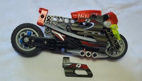 LEGO Racers 8354 Exo Force Bike Night Racer Pullback Motor - used but well kept