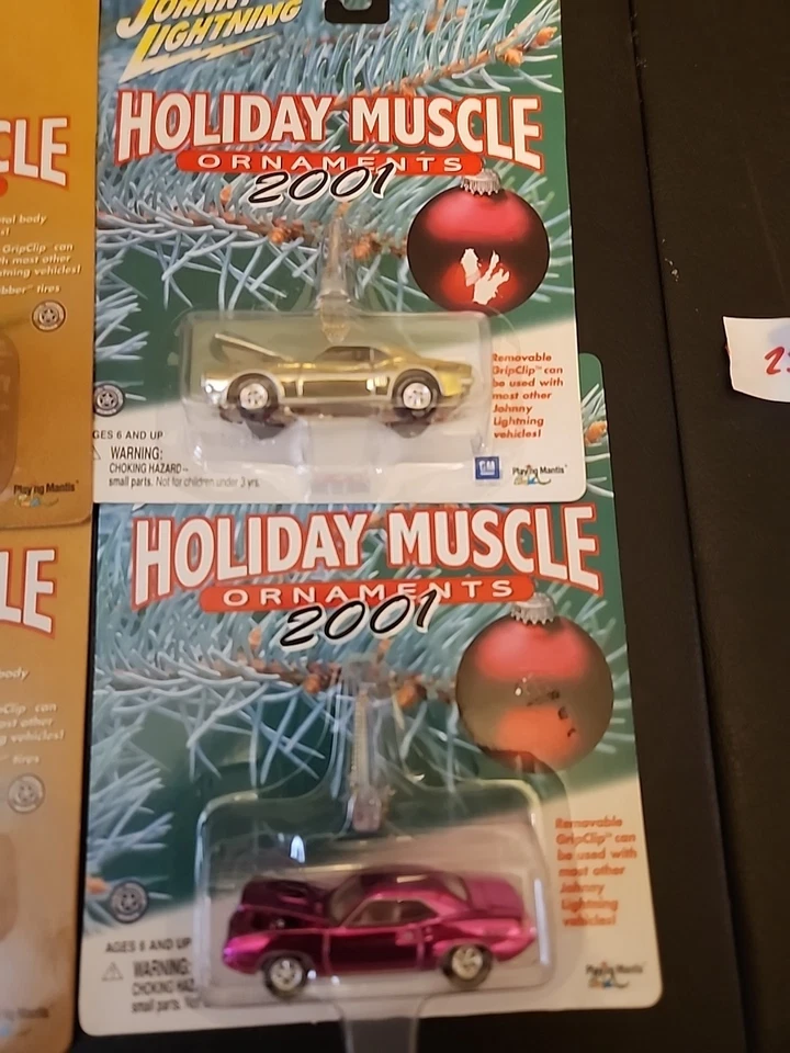 Johnny ⚡️ LOTE de 8 coches clásicos navideños podrían ser adornos con clip de agarre🔥 Foto 4 de 4