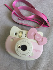 FUJIFILM Hello Kitty Fuji Instant Camera Kit Cheki Instax Mini Series -95 NEW