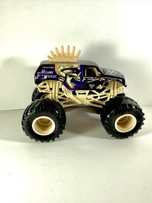 Hot Wheels - Monster Jam | 1/64 Mohawk Warrior - Great Clips - Boneyard Edition