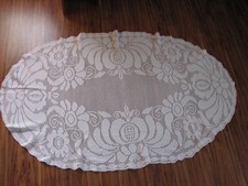 Weiße Tischdecke  Häkeldecke Spitzendecke  oval  ca. 110 x 170 cm  - Handarbeit