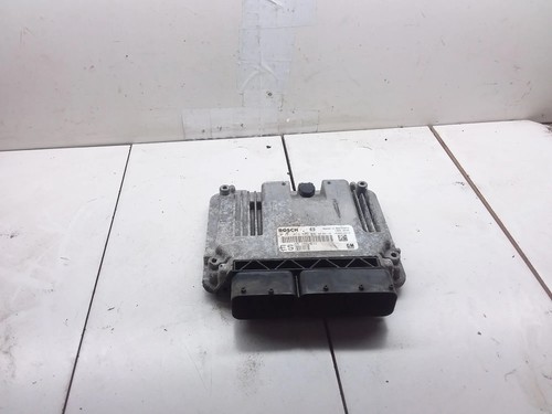 OPEL VECTRA C Motorsteuergerät ECU 55205632 0281013409 1.90 Diesel 31147189