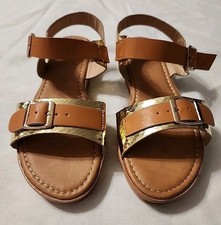 STUDIO 1886 TWO TONE BUCKLE SANDAL WOMEN'S SZ 6 TAN/GOLD METALLIC