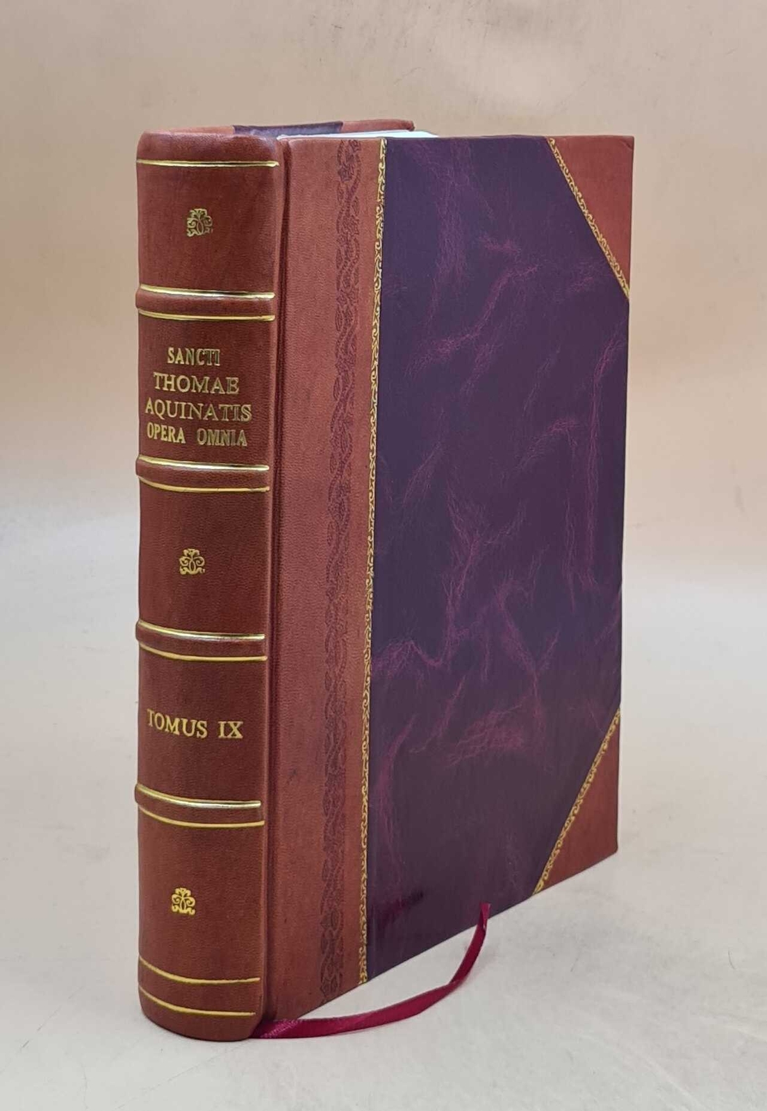 Sancti Thomae Aquinatis Opera Omnia Leather Bound Edition