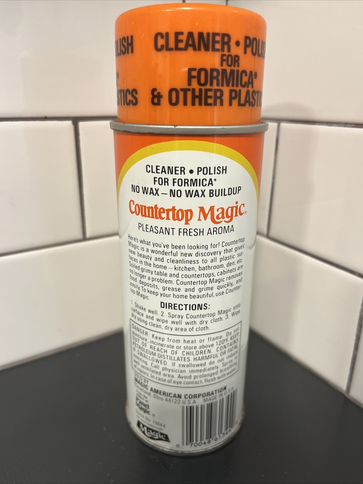 Vintage Countertop Magic 13 oz Cleaner Polish Formica Spray 75 Full