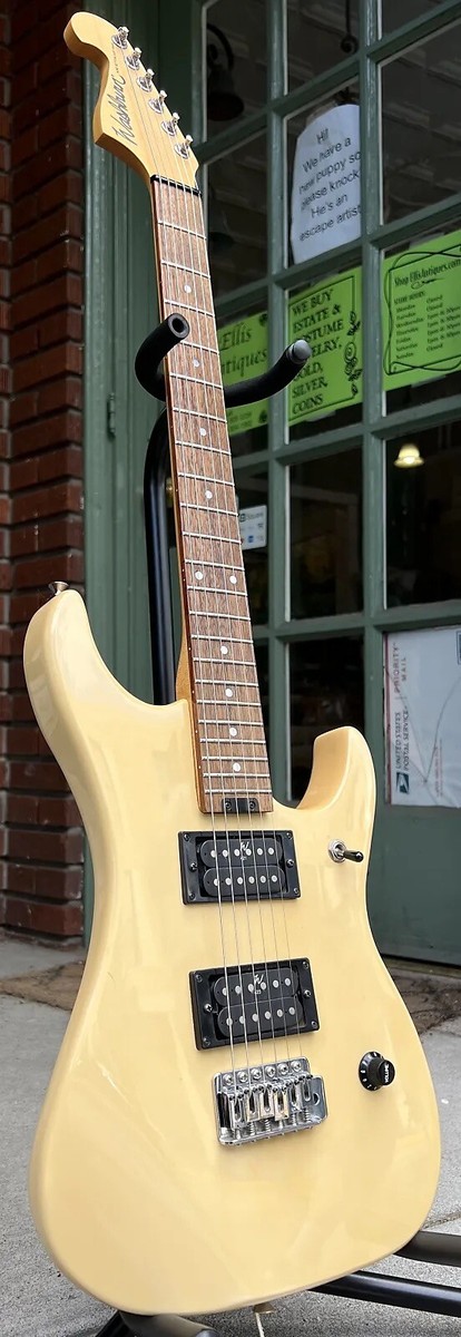 1990's Washburn Nuno Bettencourt N1 w/ GEWA Molded Case (Setup