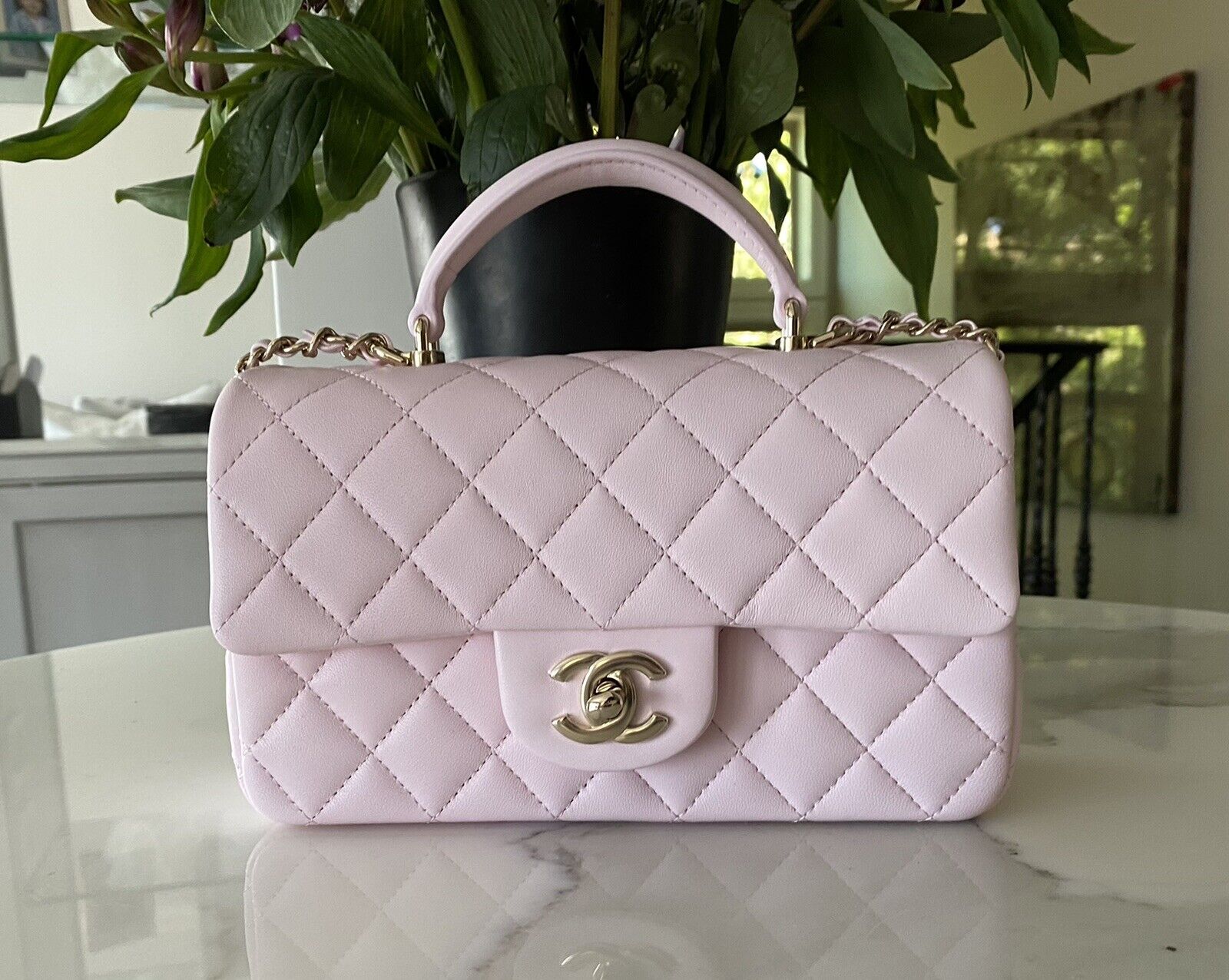 Gorgeous CHANEL 22P Mini Pink Rectangular Flap Bag w/ Top Handle Gold  Hardware | eBay