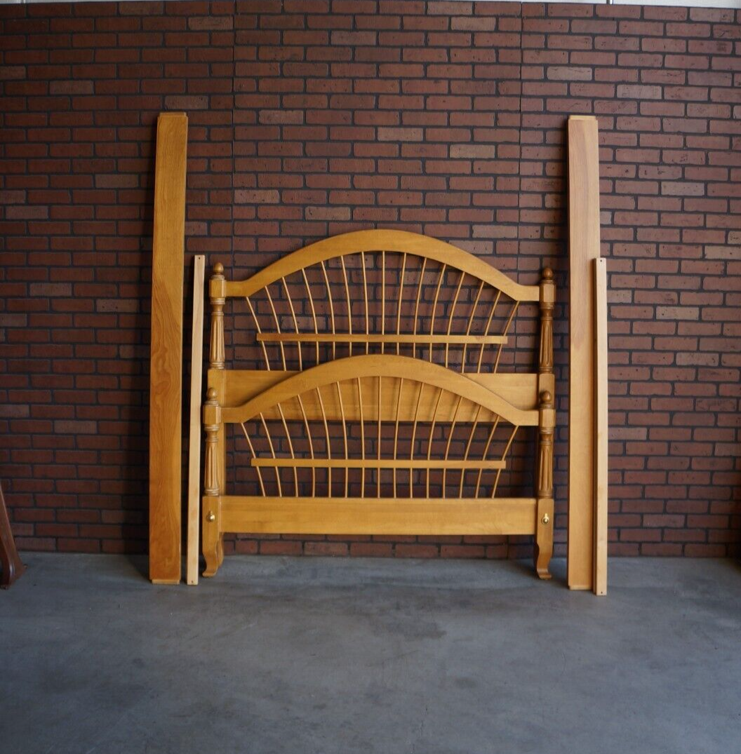 Ethan Allen Country French Wheatback Full Bed Frame Double Bed-image