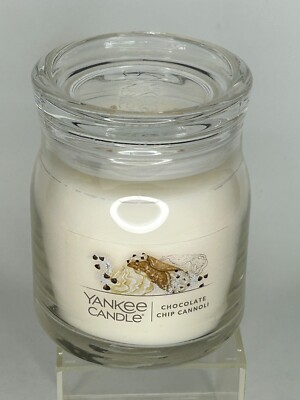 Yankee Candle Chocolate Chip Cannoli 13 oz Med Jar Two Wick Candle Scented