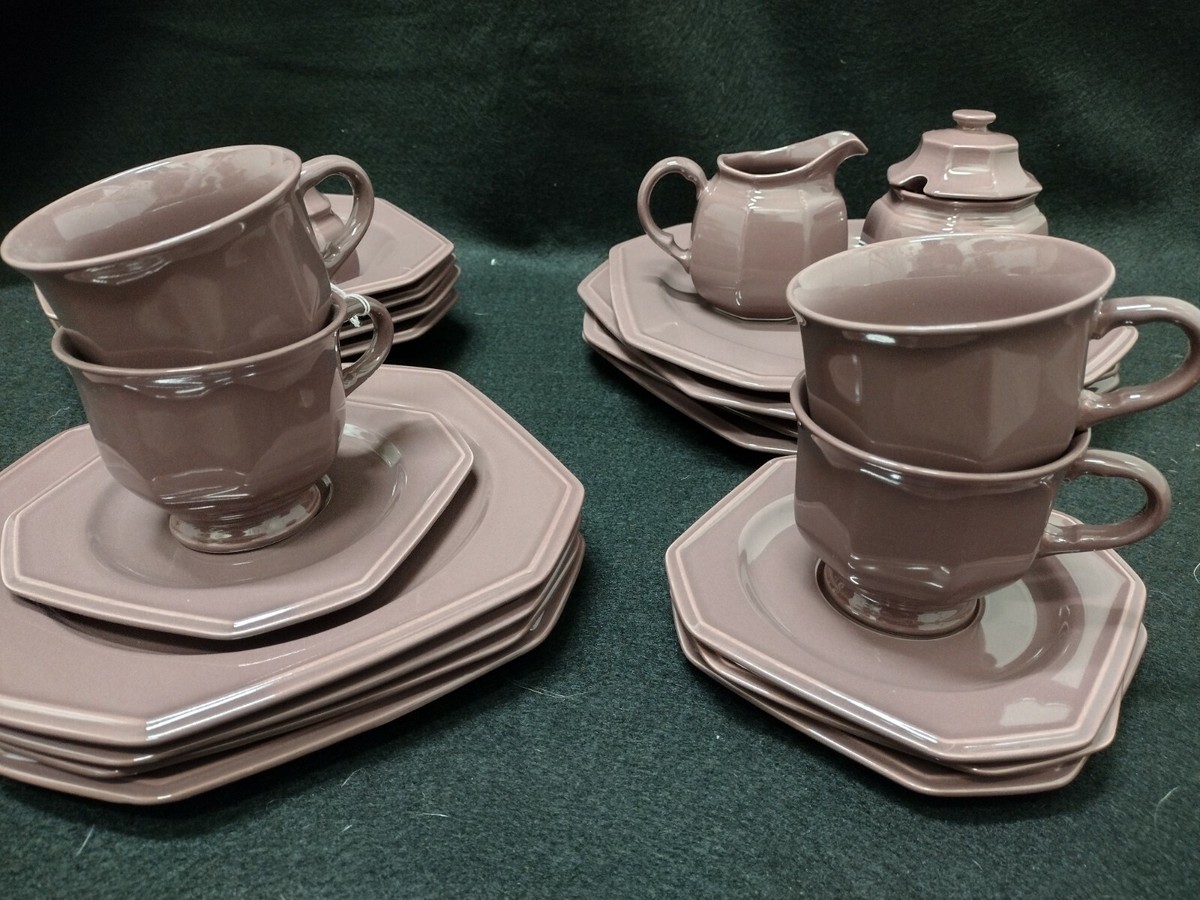 Mikasa ENGLISH CHINTZ LILAC HAZE C6104 Dinner Set - 25 Pieces in