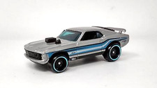 Hot Wheels 1997 Mattel Mustang Mach 1 Silver Blue Stripes