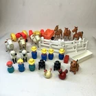 VTG Fisher Price Little People Family Farm Play Set Lot Figures Animals Trackers