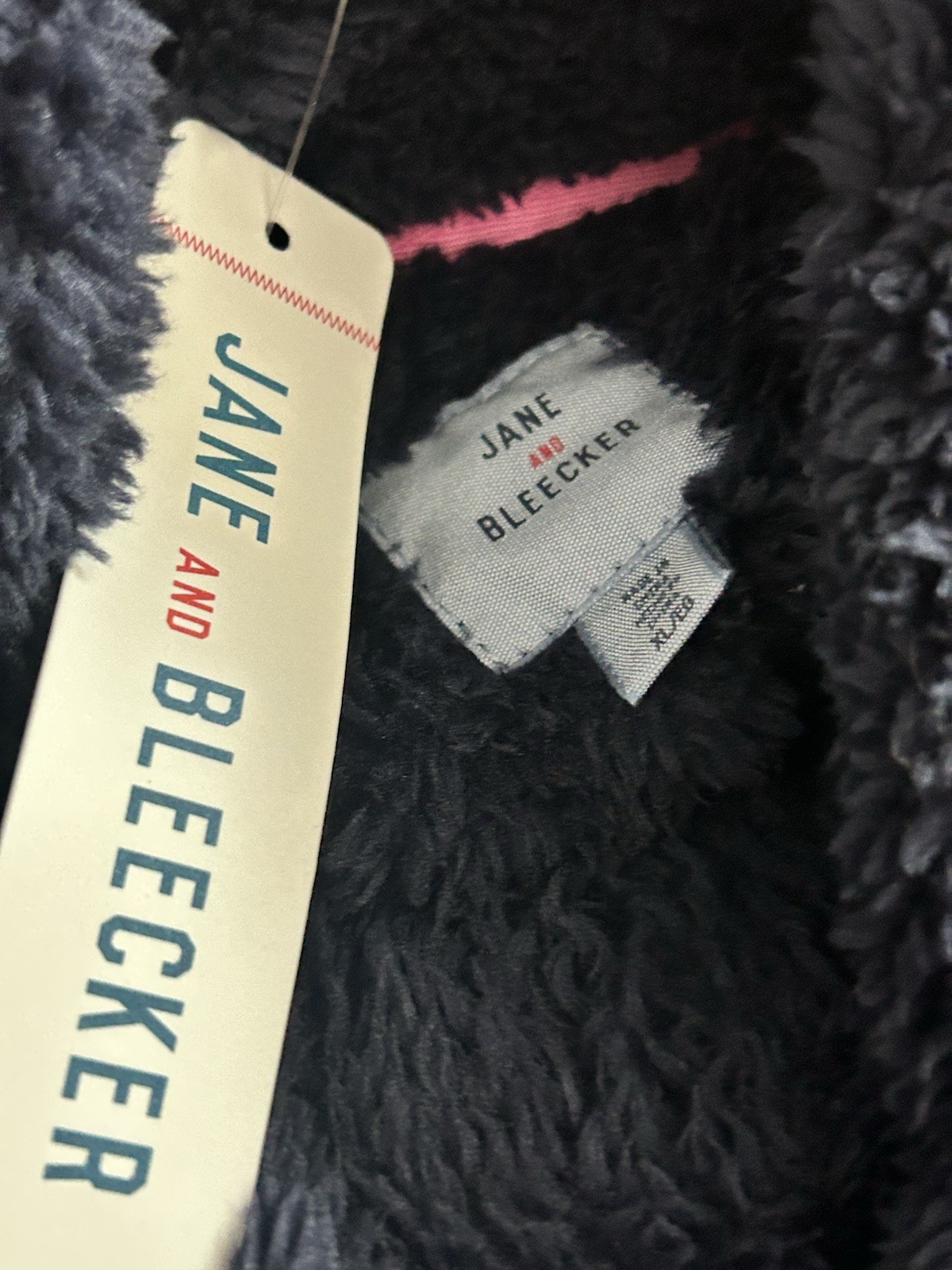 Jane & Bleecker Fuzzy Faux Fur Lounge Top Navy Blue Women's XL NWT