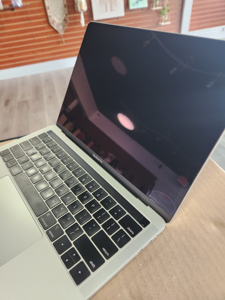 【MacBook Pro】8GB/256GB SSD Amazon.com: Apple MacBook Pro 13 Laptop Intel Core i5 1.4GHz