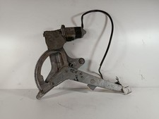 Fensterheber rechts hinten Fensterheber elektrisch hinten rechts Mercedes W126 Fensterheber rechts hinten Fensterheber elektrisch hinten rechts Mercedes W126