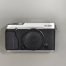 Fujifilm X-E2S 16.3 MP Digital Camera Silver English
