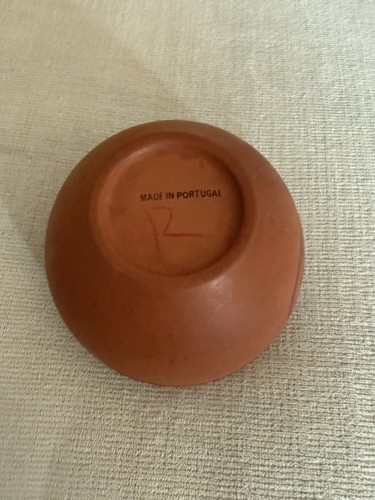 Fine Quality Terracotta Mixing Bowl Designed & Crafted In Portugal - Picture 2 of 6