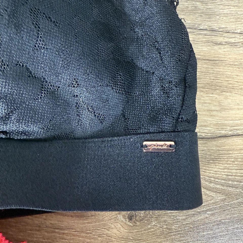 Paquete de dos bralette de encaje mediano rosa Victoria's Secret para mujer Foto 2 de 4