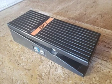 Korg EXP-2 Foot Controller/Expression Pedal