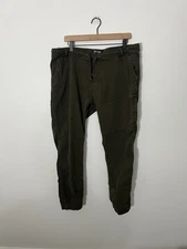 DU/ER Men's N2X Green Relaxed Taper Joggers Pants Size 38x29