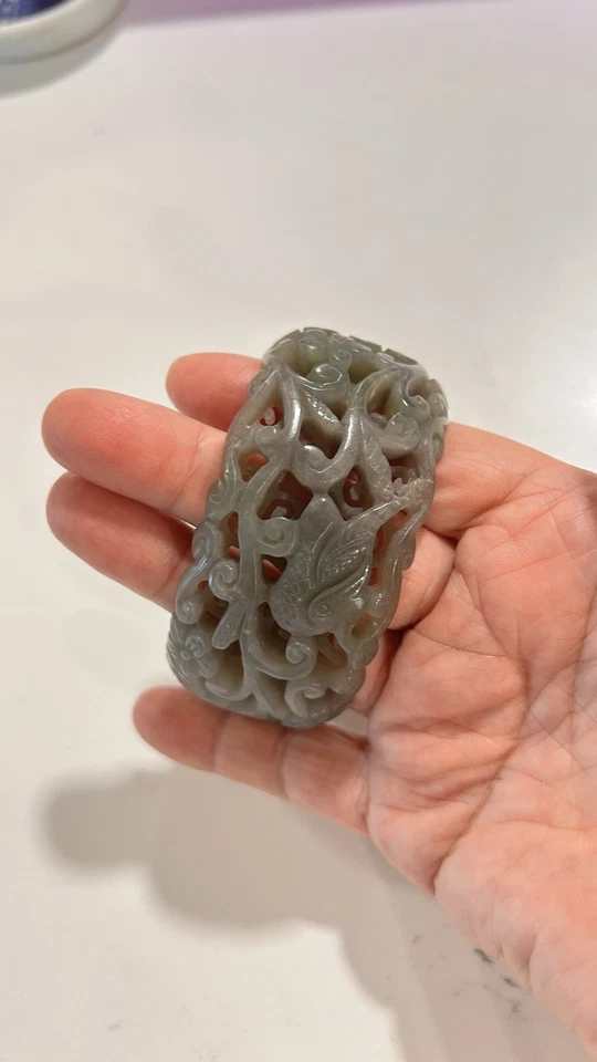 #286: Exquisito brazalete de jade calado dinastía Qing con motivos florales y de aves Foto 2 de 4